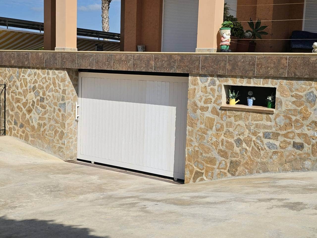 4 soveværelse Villa til salg i La Villajoyosa / Vila Joiosa med swimmingpool garage - € 800.000 (Ref: 7683045)