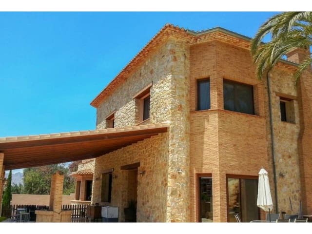 4 soveværelse Villa til salg i Pedreguer med swimmingpool garage - € 1.300.000 (Ref: 7700660)