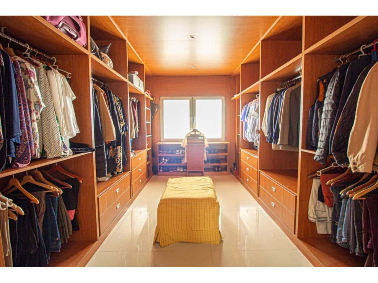 Chalet de 8 habitaciones en Alfaz del Pi / L'Alfàs del Pi en venta con piscina garaje - 1.890.000 € (Ref: 7913634)