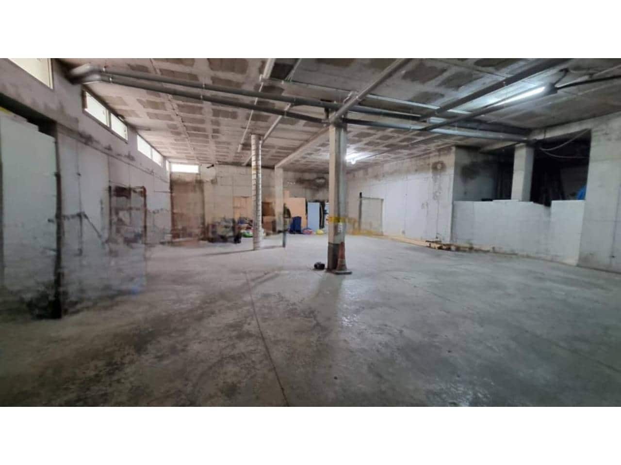 Chalet de 8 habitaciones en Alfaz del Pi / L'Alfàs del Pi en venta con piscina garaje - 1.890.000 € (Ref: 7913634)