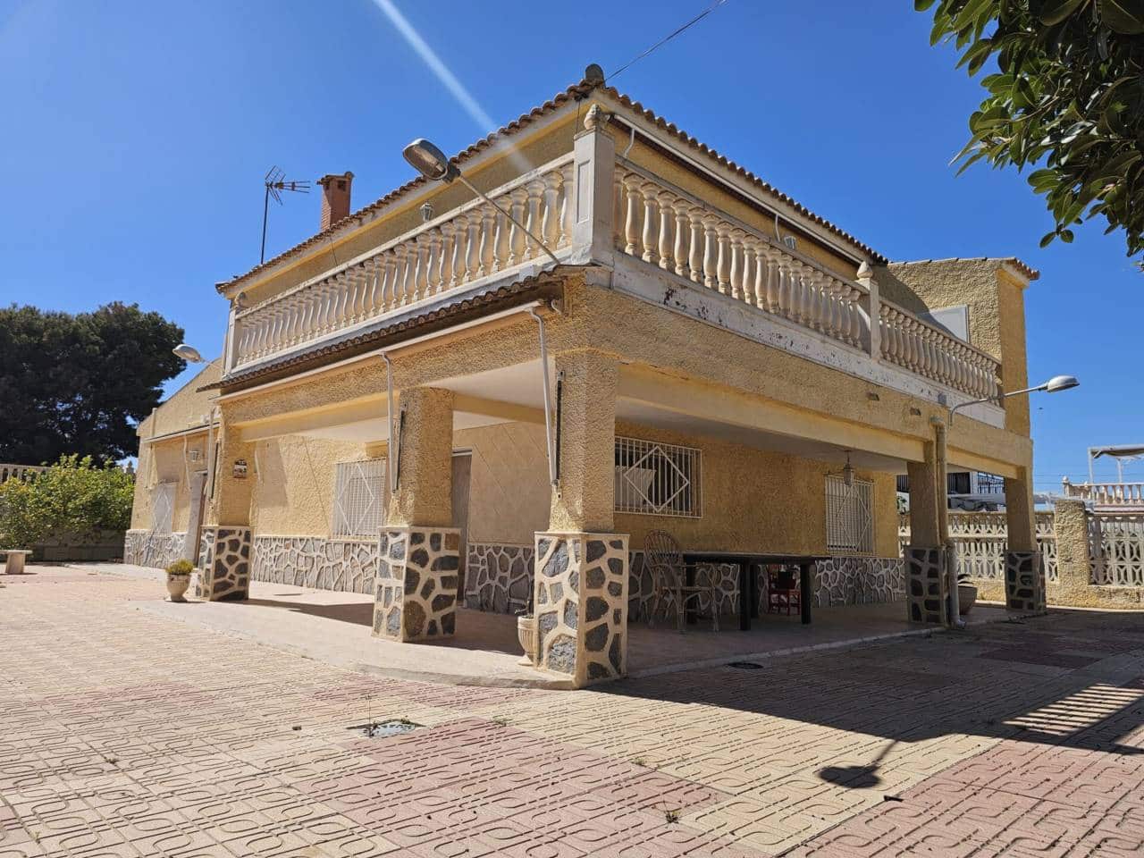 8 chambre Villa/Maison à vendre à San Fulgencio avec piscine garage - 380 000 € (Ref: 8738666)