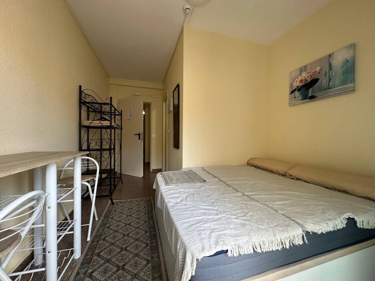 17 slaapkamer Hotel te koop in Alicante stad - € 1.200.000 (Ref: 8738670)