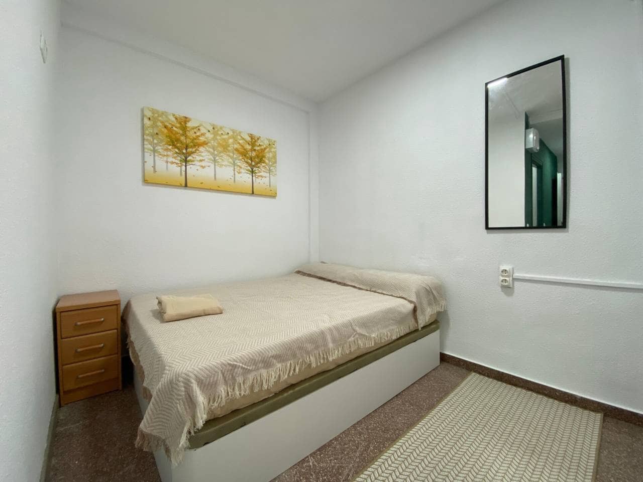 17 slaapkamer Hotel te koop in Alicante stad - € 1.200.000 (Ref: 8738670)