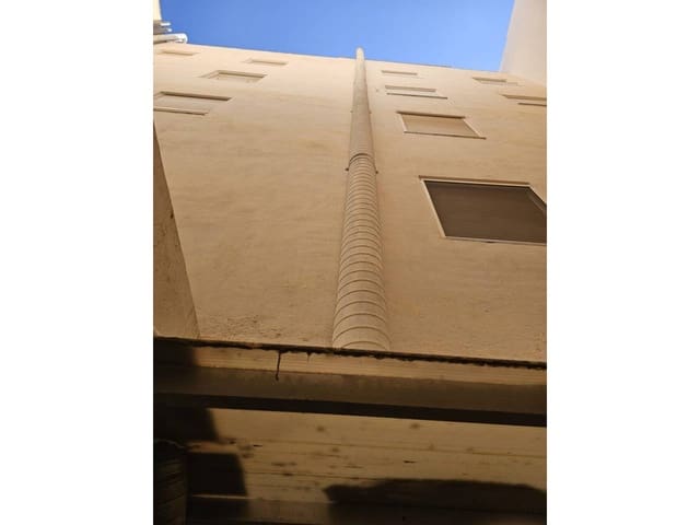 Commercial for sale in Altabix, Elche / Elx - € 210,000 (Ref: 8738673)