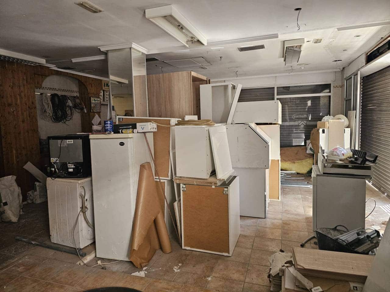 Erhverv til salg i Elche / Elx - € 210.000 (Ref: 8738673)