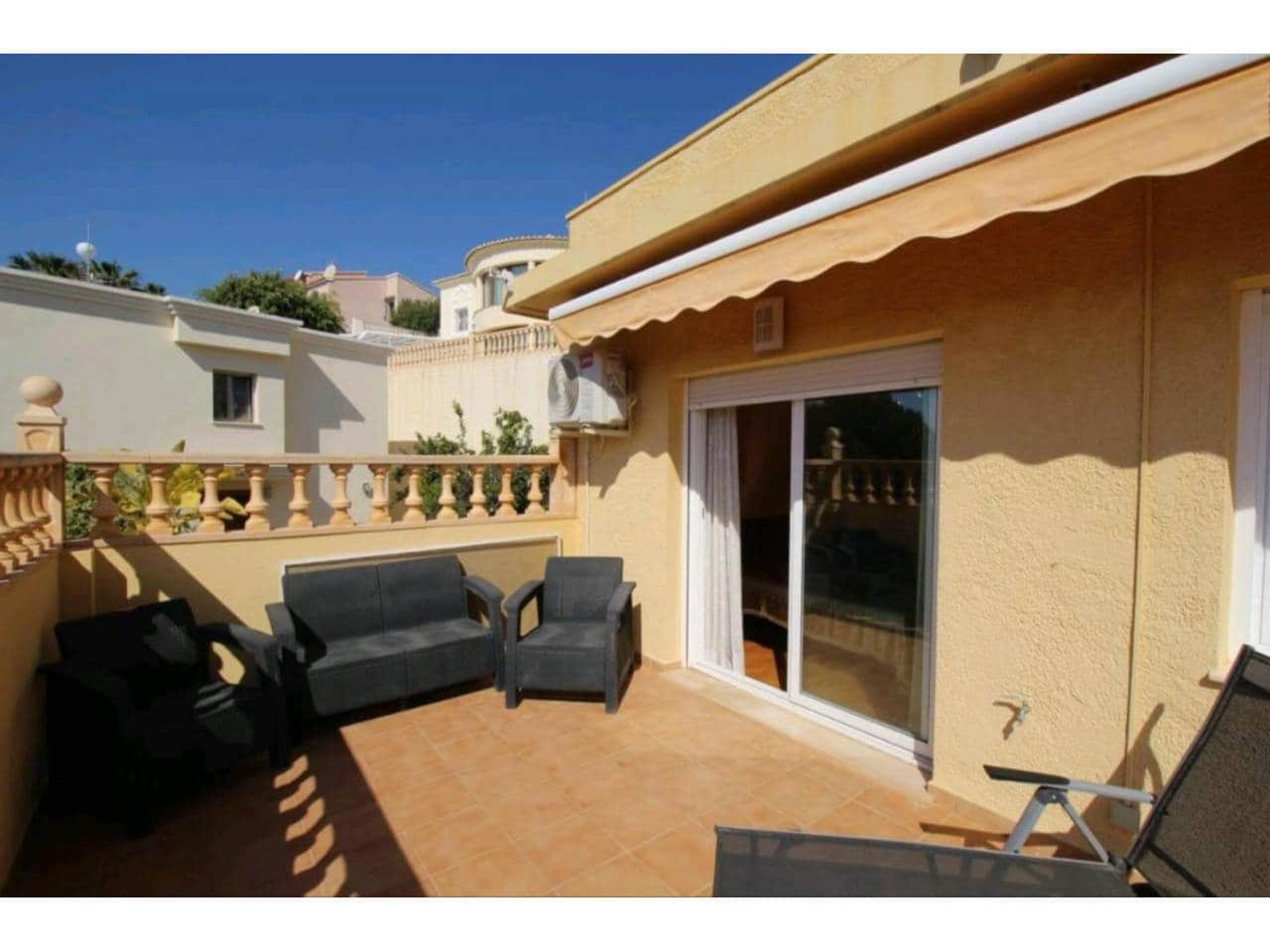 Villa/Maison de 5 chambres à louer à Calpe / Calp avec piscine garage - 3 000 € (Ref: 8738674)