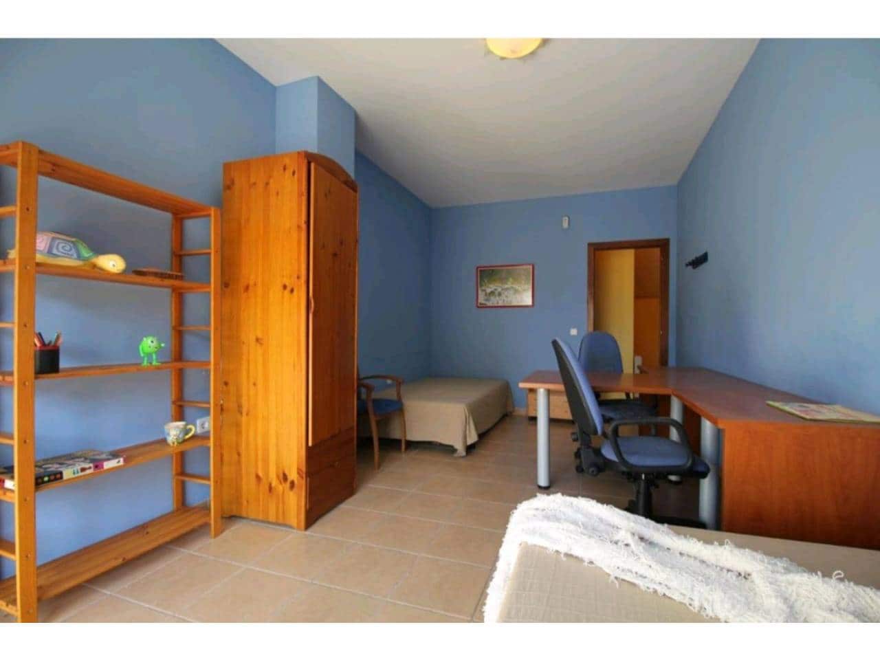Villa/Maison de 5 chambres à louer à Calpe / Calp avec piscine garage - 3 000 € (Ref: 8738674)