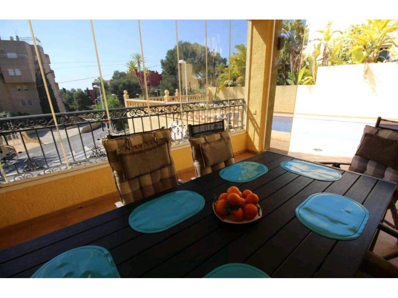 Villa/Maison de 5 chambres à louer à Calpe / Calp avec piscine garage - 3 000 € (Ref: 8738674)