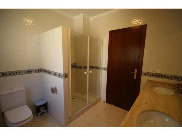 5 bedroom Villa for rent in Calpe / Calp with pool garage - € 3,000 (Ref: 8738674)