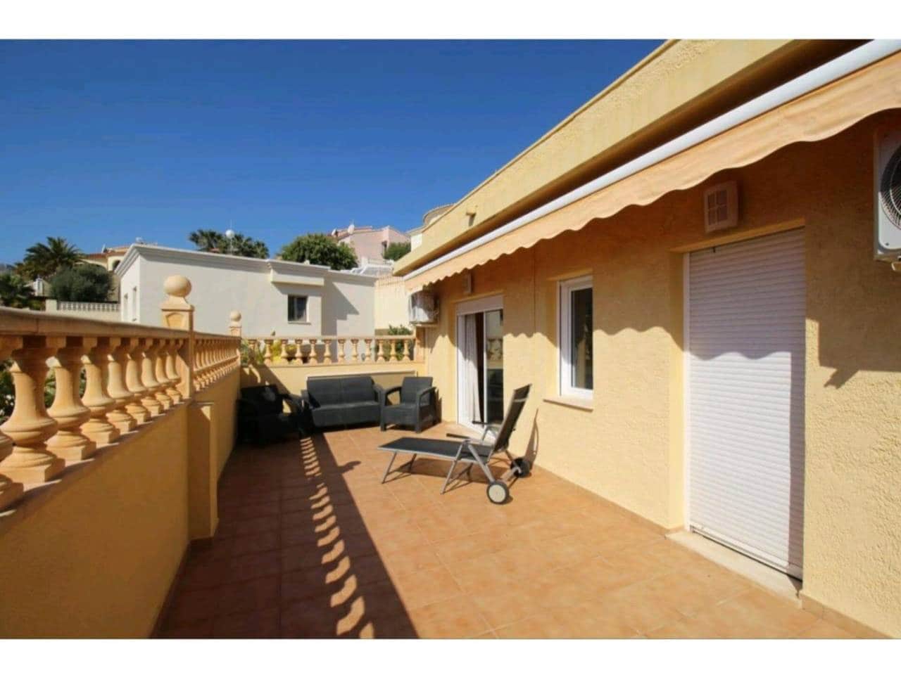 Villa/Maison de 5 chambres à louer à Calpe / Calp avec piscine garage - 3 000 € (Ref: 8738674)
