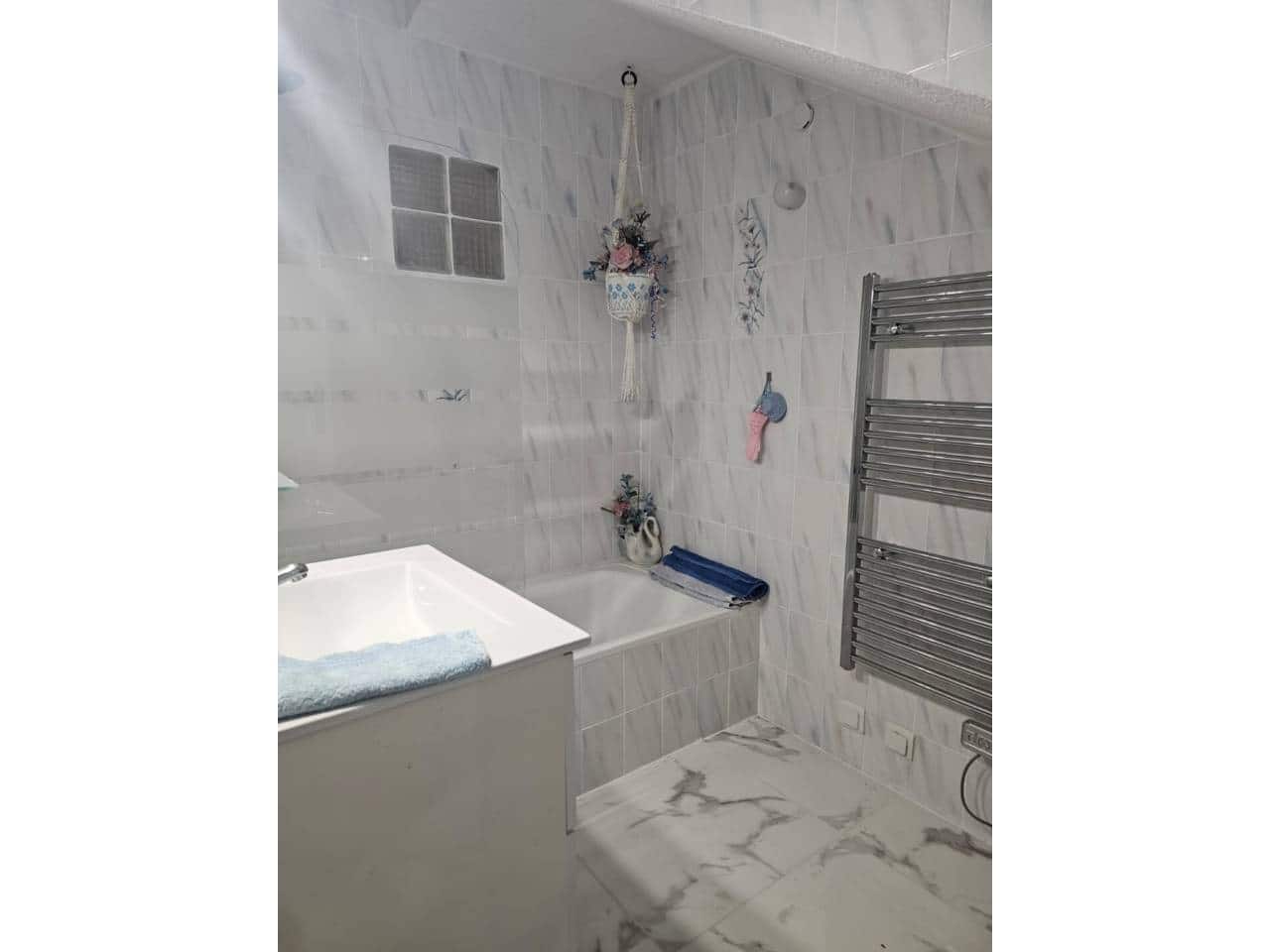 5 bedroom Villa for sale in Alfaz del Pi / L'Alfas del Pi with pool garage - € 675,000 (Ref: 8738677)