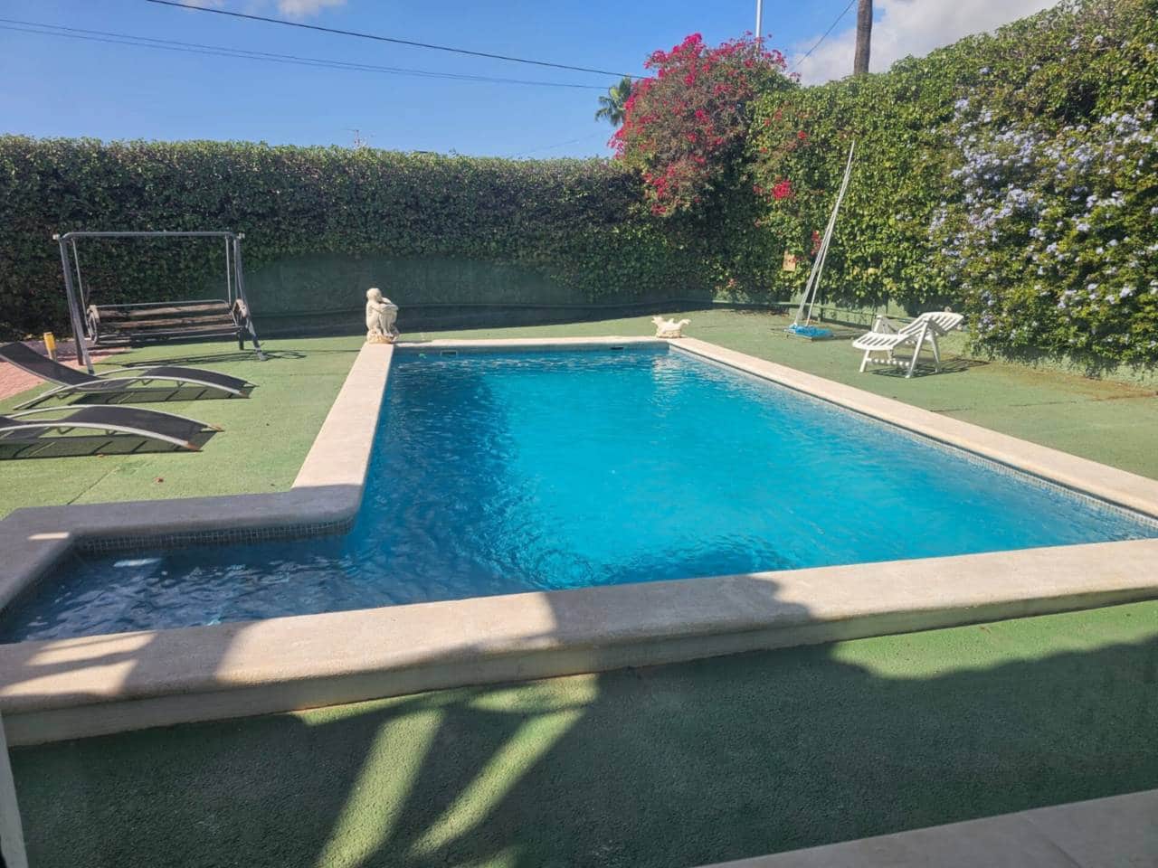 5 bedroom Villa for sale in Alfaz del Pi / L'Alfas del Pi with pool garage - € 675,000 (Ref: 8738677)