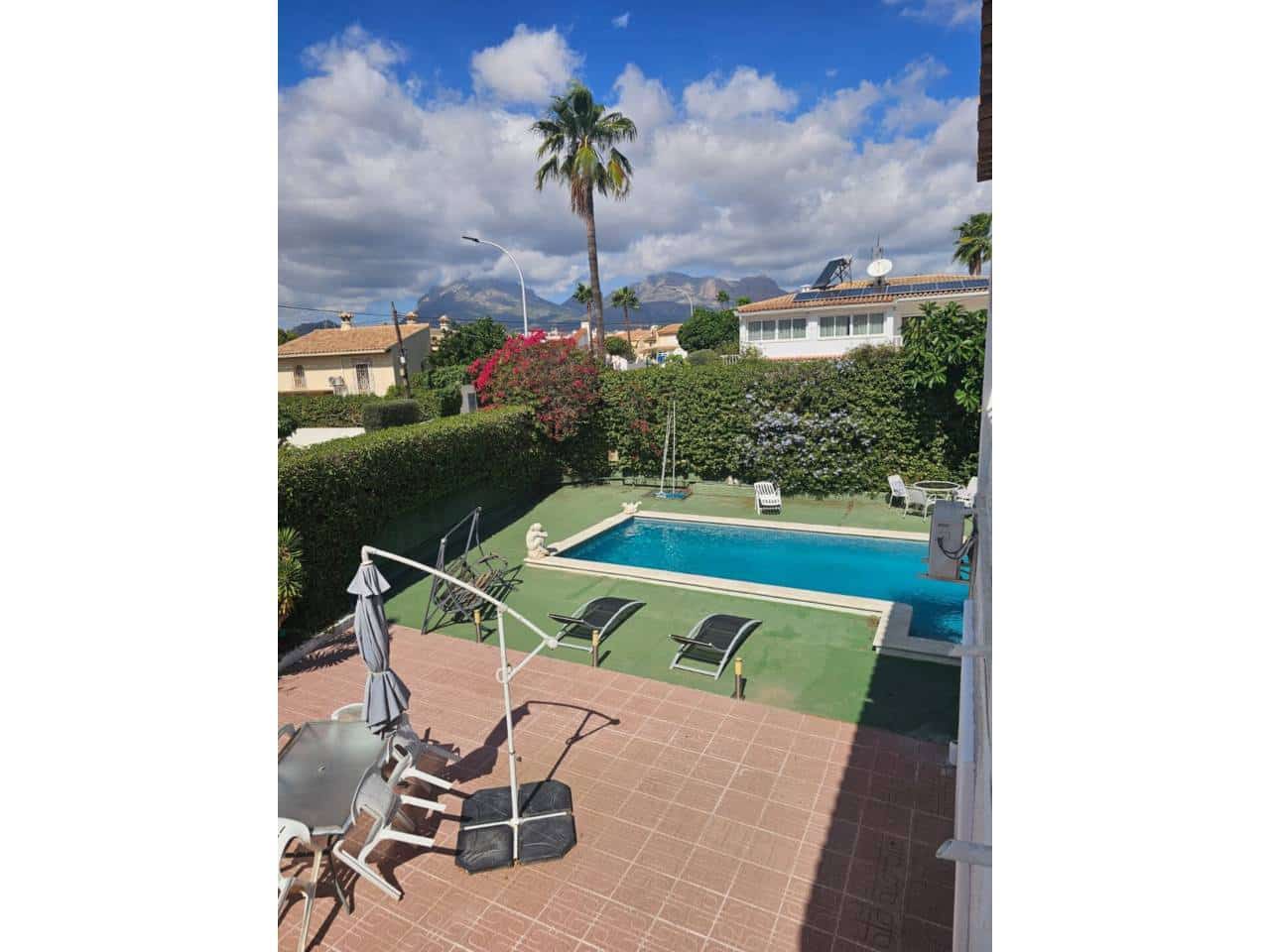 5 bedroom Villa for sale in Alfaz del Pi / L'Alfas del Pi with pool garage - € 675,000 (Ref: 8738677)