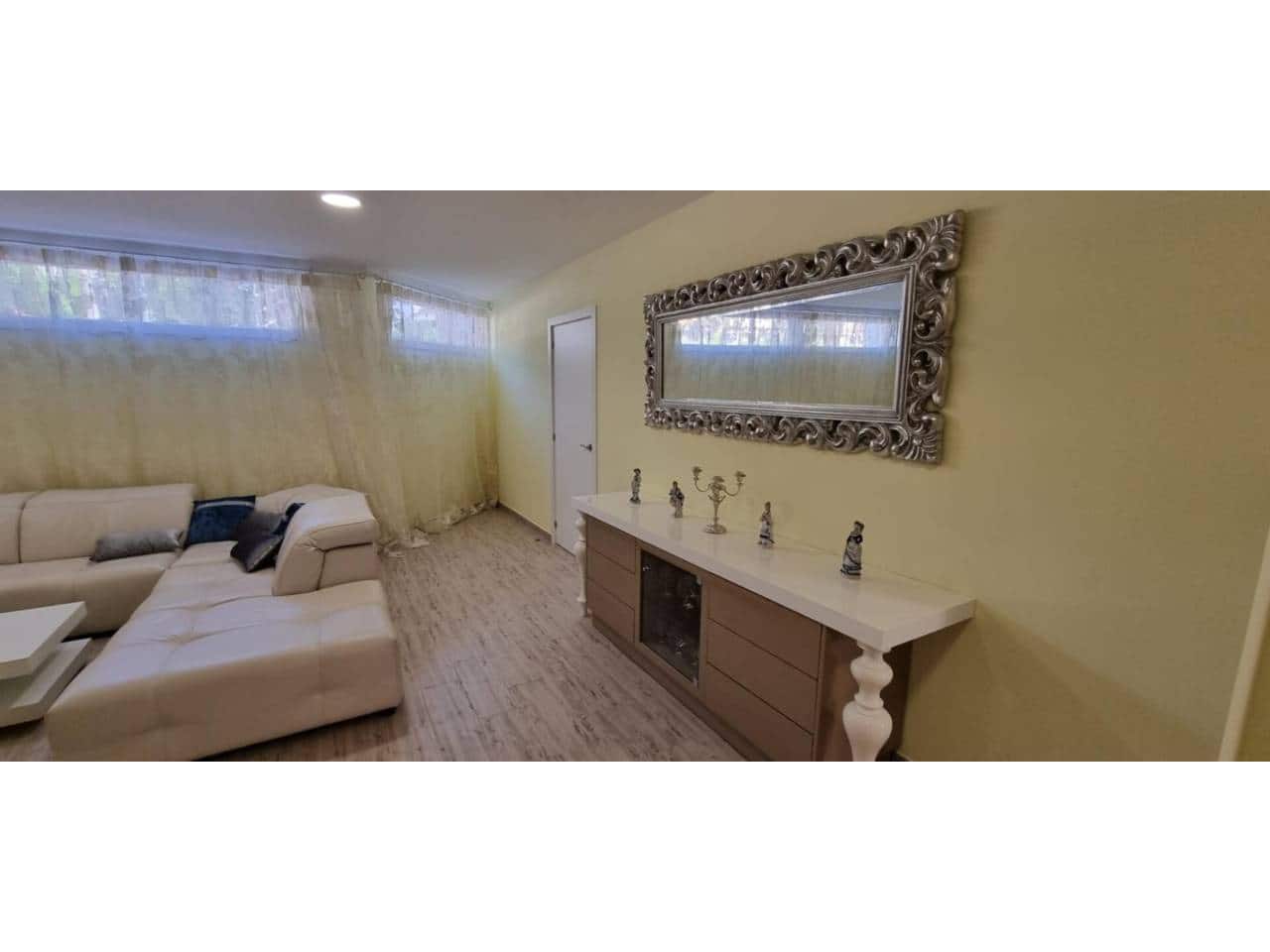 14 bedroom Villa for sale in Altea with pool garage - € 1,955,000 (Ref: 8738680)