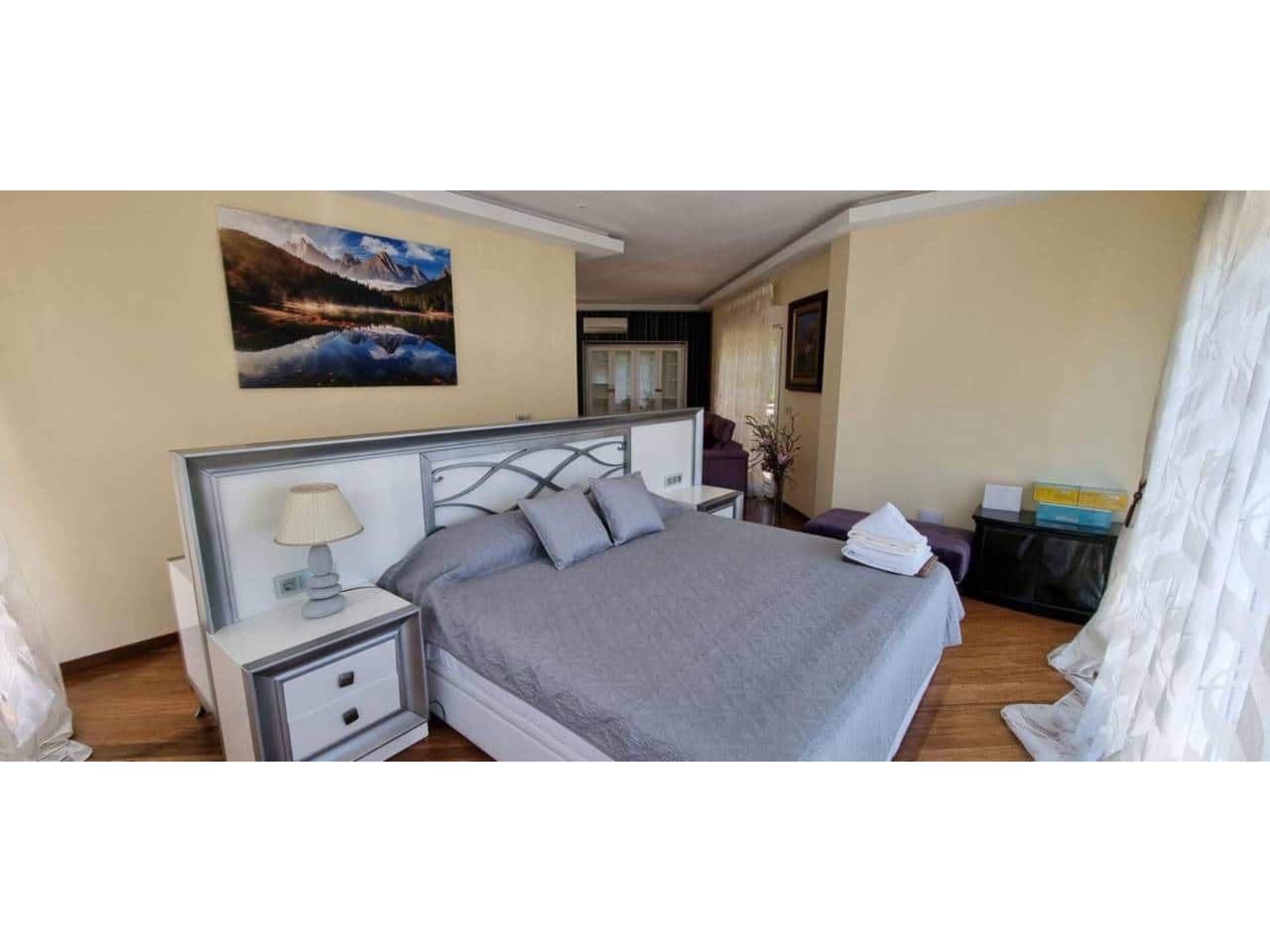 14 bedroom Villa for sale in Altea with pool garage - € 1,955,000 (Ref: 8738680)