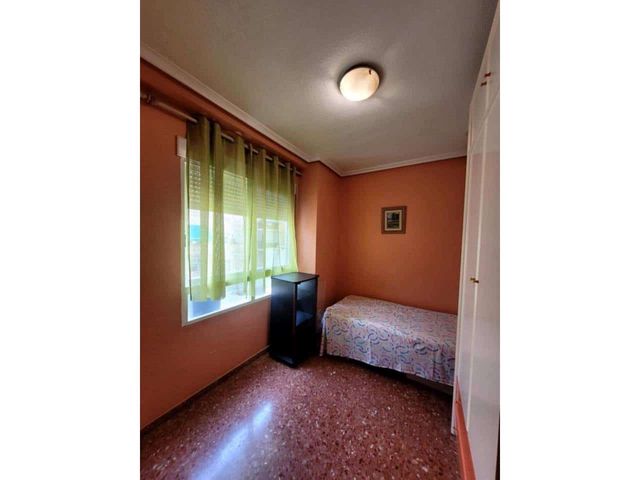 3 soverom Penthouse til salgs i Elche / Elx - € 165 000 (Ref: 8738682)