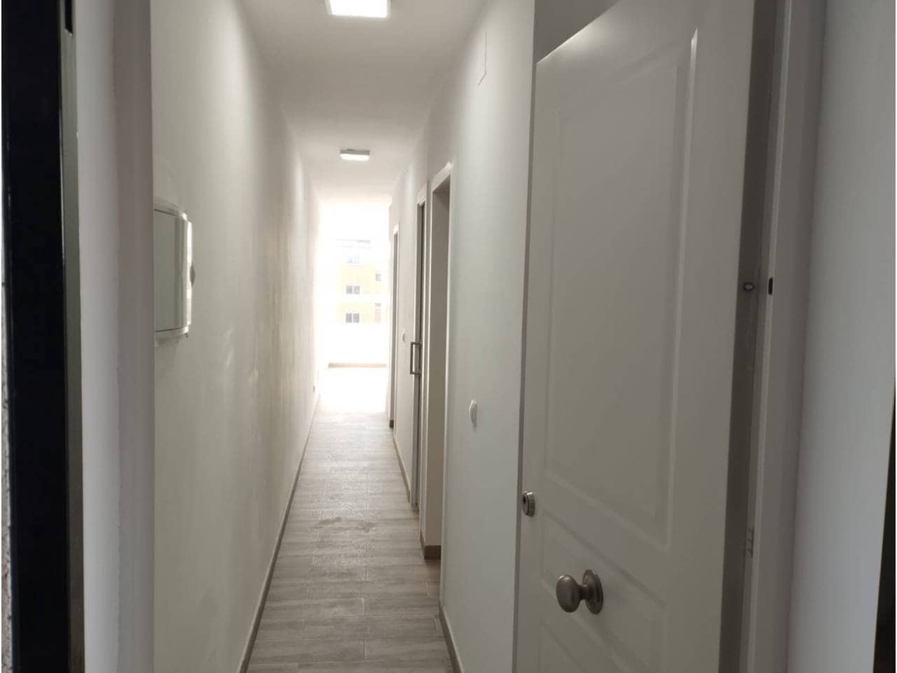 2 bedroom Flat for sale in Guardamar del Segura - € 121,000 (Ref: 8748458)