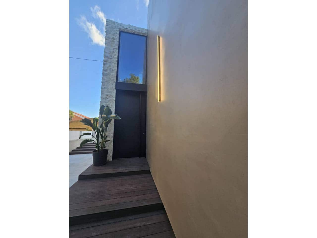 5 bedroom Villa for rent in Elda with pool garage - € 4,100 (Ref: 8771189)