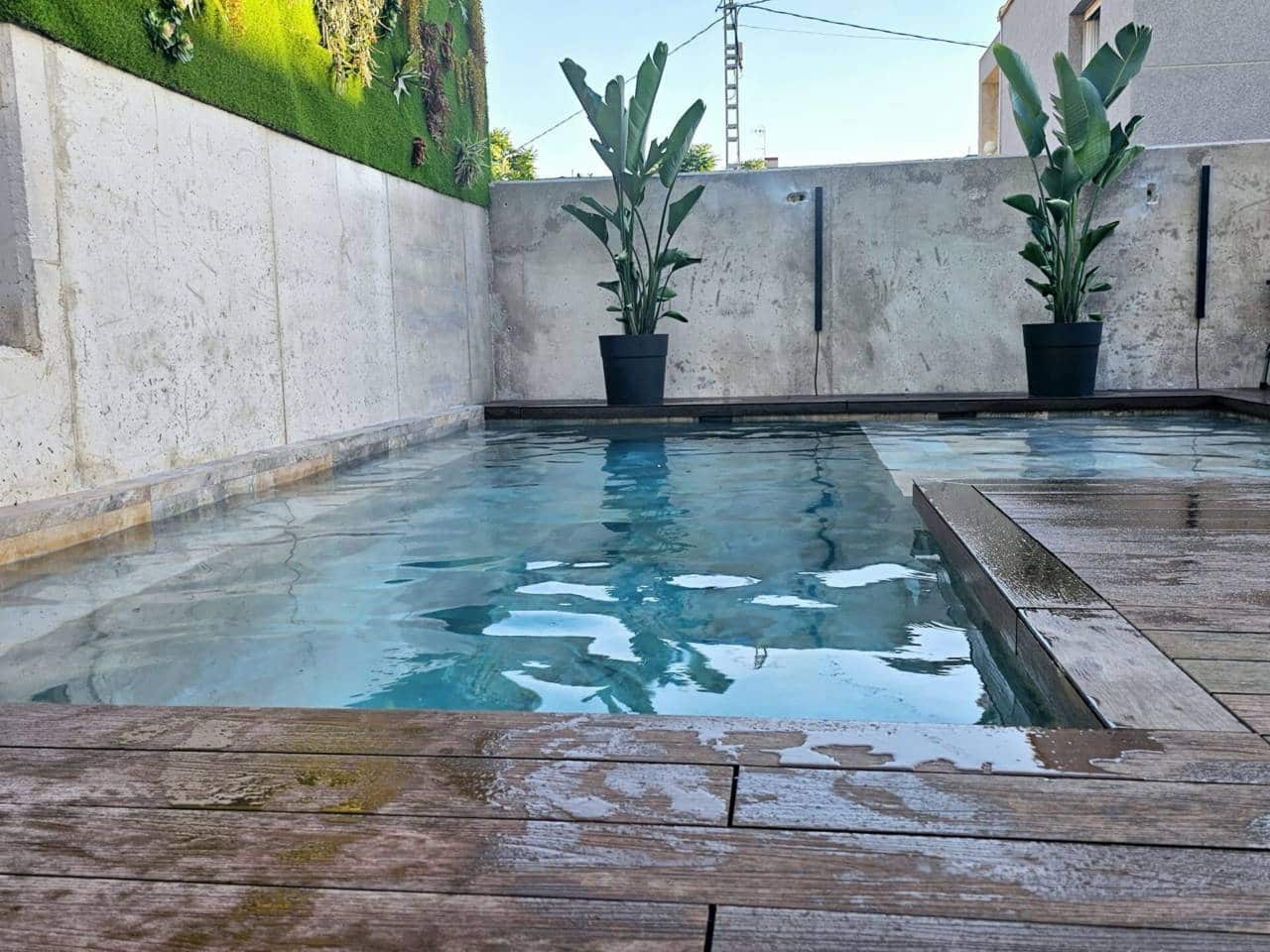 5 bedroom Villa for rent in Elda with pool garage - € 4,100 (Ref: 8771189)