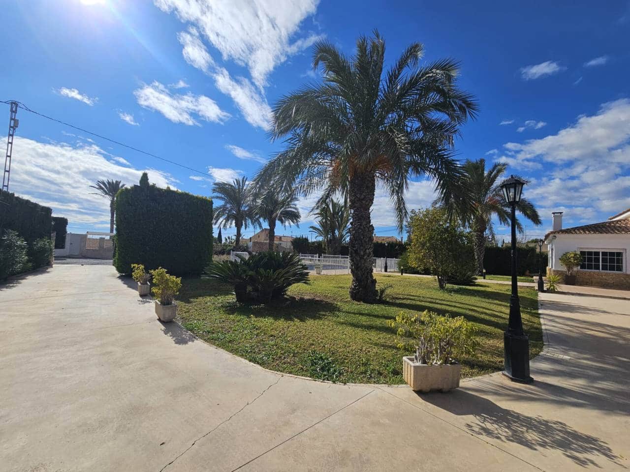 5 soveværelse Villa til salg i Perleta med swimmingpool - € 550.000 (Ref: 8803174)