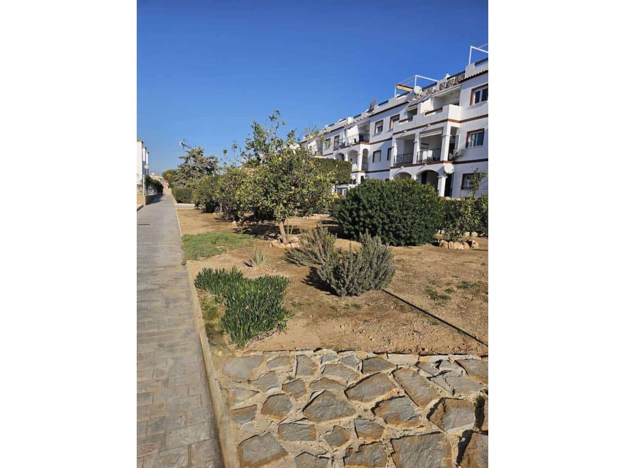 2 soveværelse Lejlighed til leje i Orihuela med swimmingpool garage - € 1.200 (Ref: 8803176)