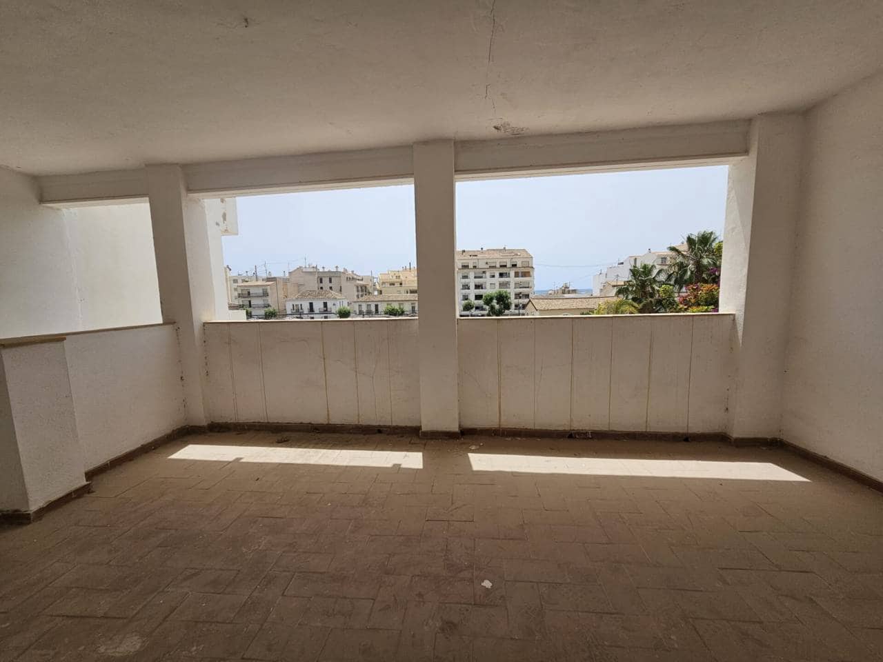 6 bedroom Townhouse for sale in Altea - € 1,000,000 (Ref: 8836045)