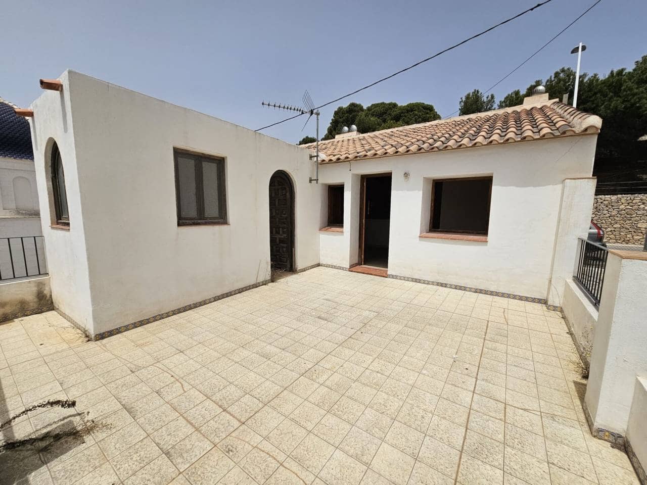 6 bedroom Townhouse for sale in Altea - € 1,000,000 (Ref: 8836045)