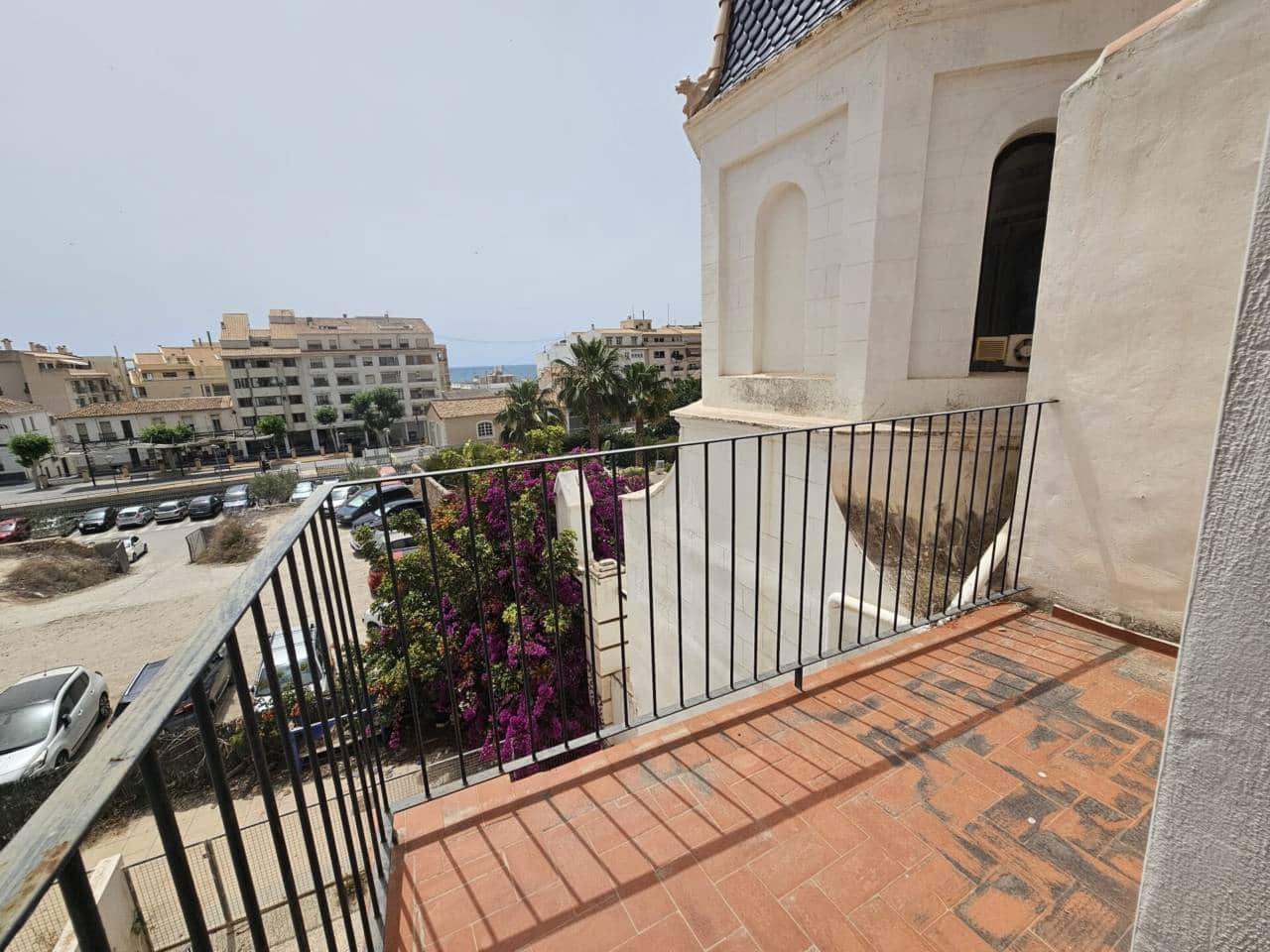 6 bedroom Townhouse for sale in Altea - € 1,000,000 (Ref: 8836045)