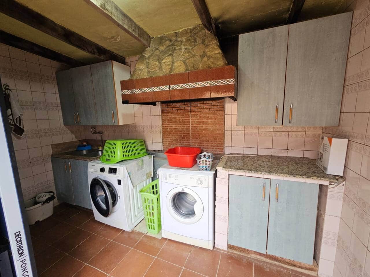 4 sypialnia Willa na sprzedaż w La Alcoraya z basenem garażem - 725 000 € (Ref: 8875321)