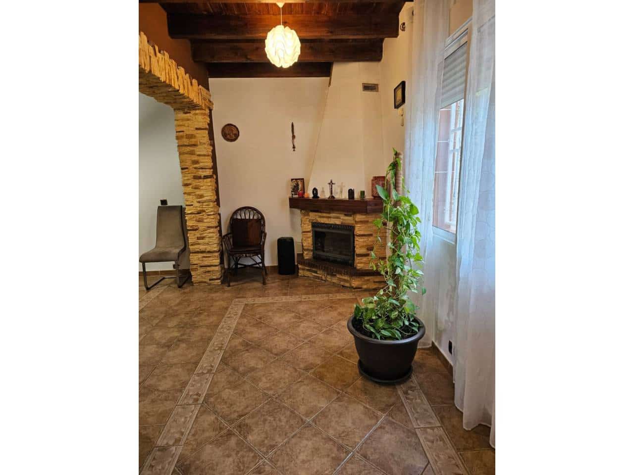 4 sypialnia Willa na sprzedaż w La Alcoraya z basenem garażem - 725 000 € (Ref: 8875321)