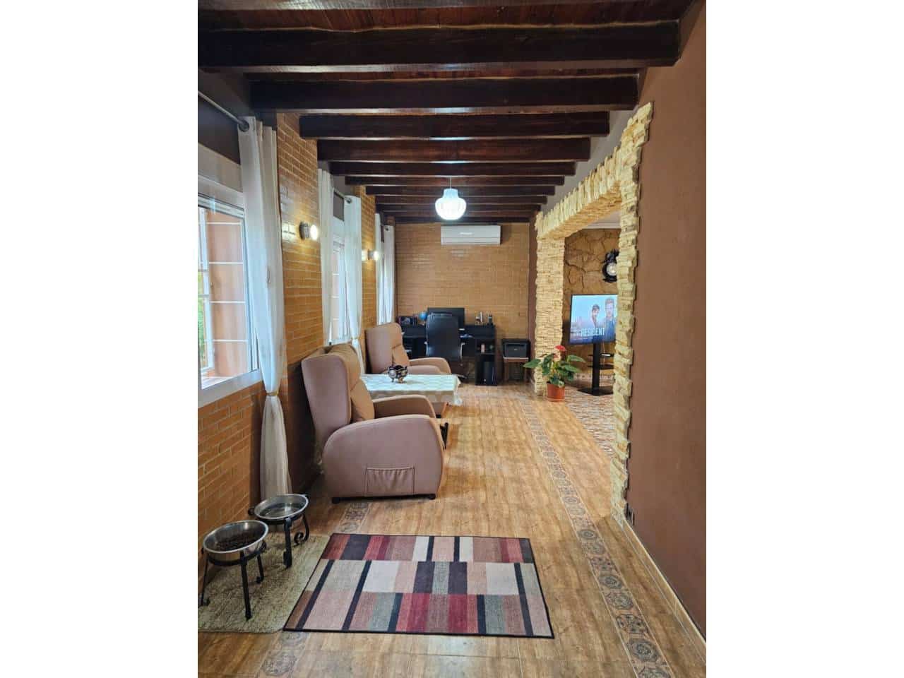 4 sypialnia Willa na sprzedaż w La Alcoraya z basenem garażem - 725 000 € (Ref: 8875321)