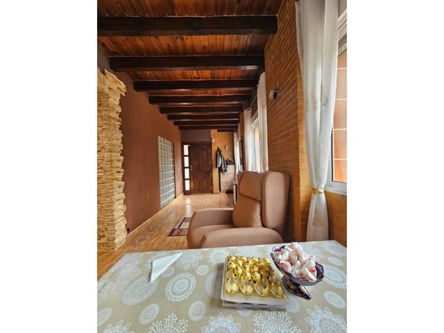 4 sovrum Villa till salu i La Alcoraya, Alicante stad med pool garage - 725 000 € (Ref: 8875321)