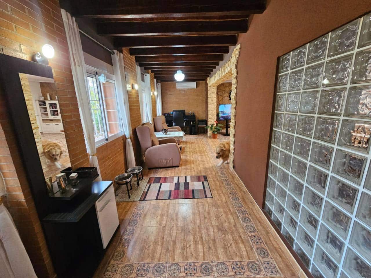 4 sypialnia Willa na sprzedaż w La Alcoraya z basenem garażem - 725 000 € (Ref: 8875321)