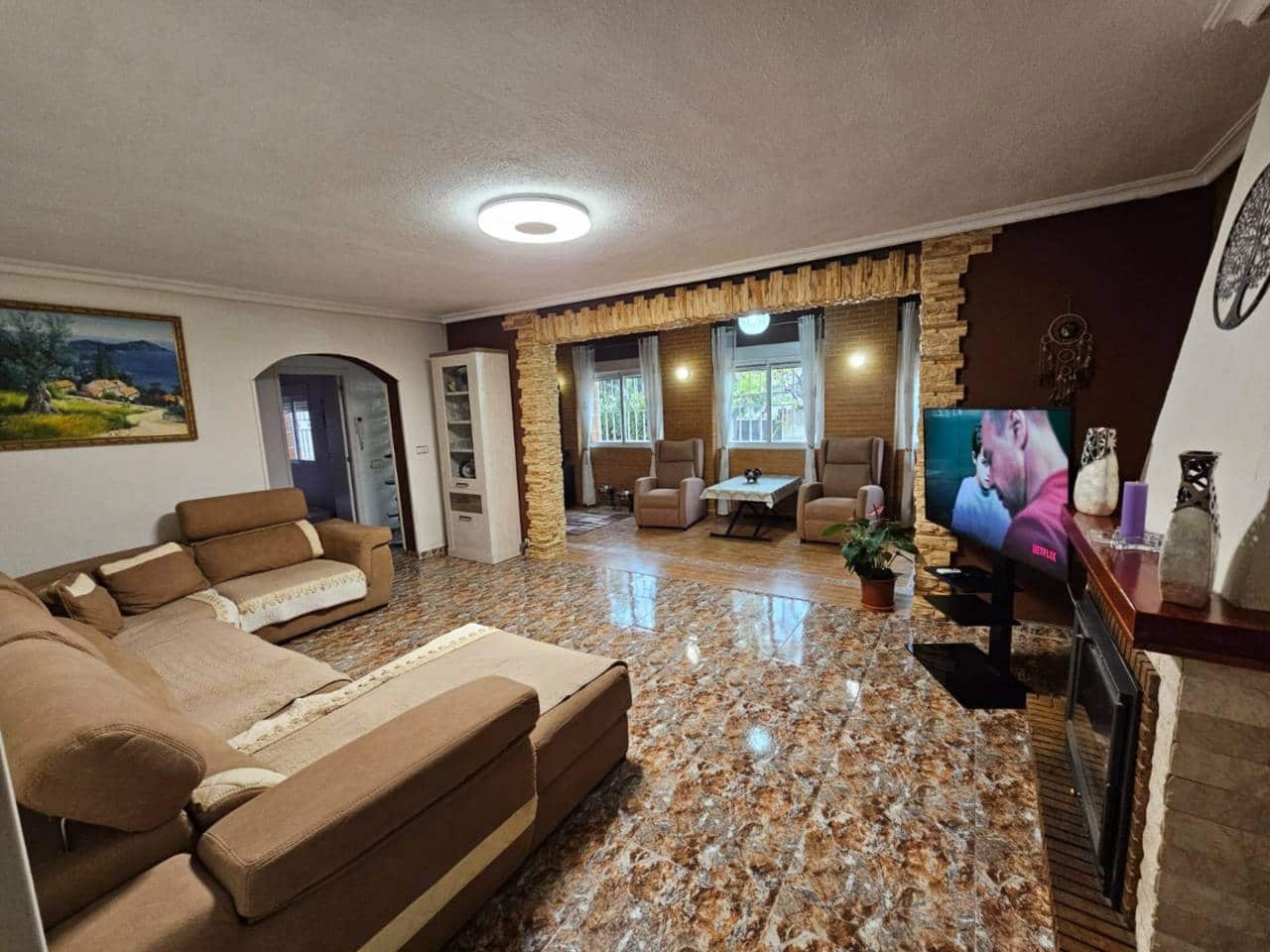 4 sypialnia Willa na sprzedaż w La Alcoraya z basenem garażem - 725 000 € (Ref: 8875321)