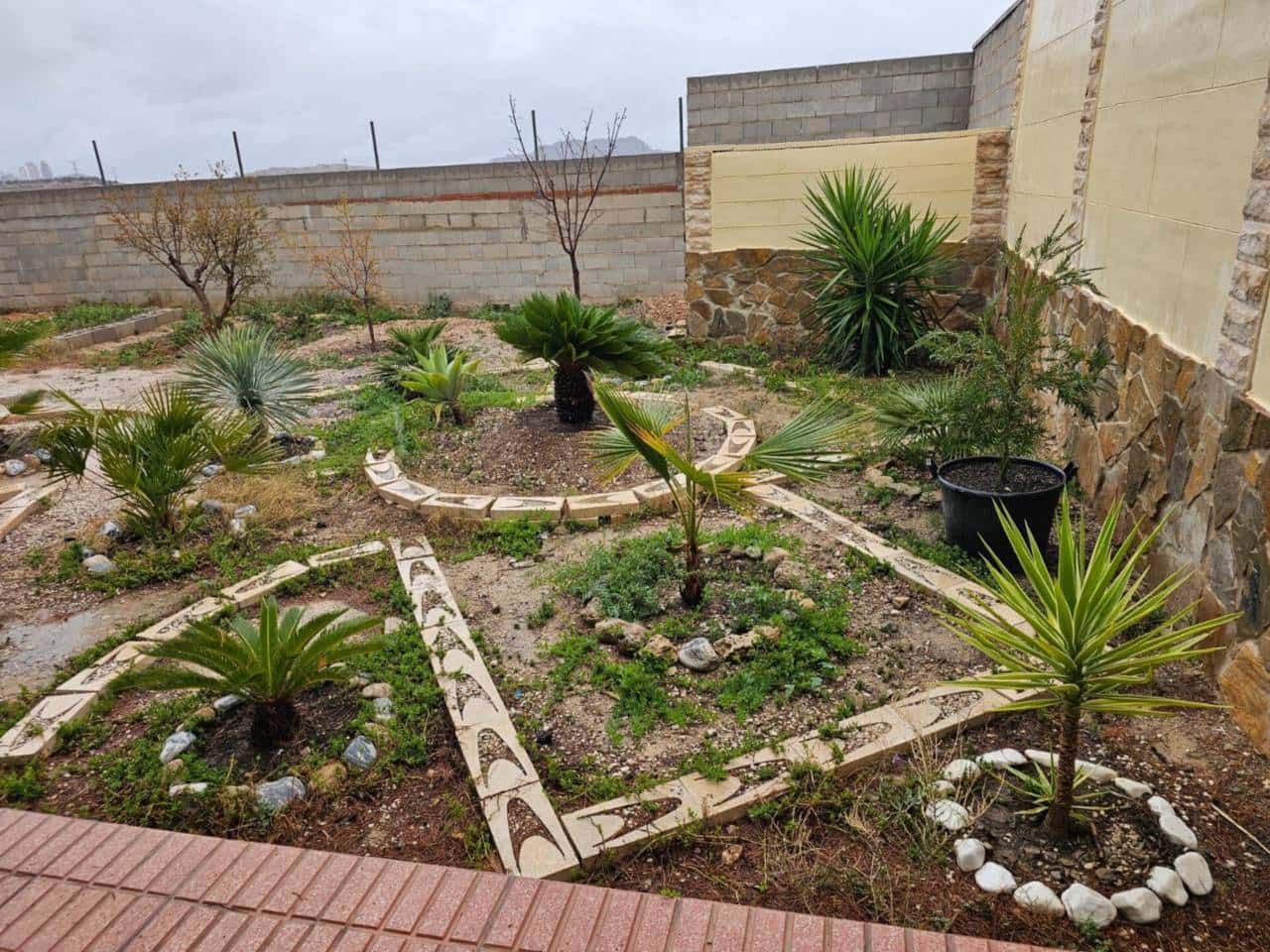 4 sypialnia Willa na sprzedaż w La Alcoraya z basenem garażem - 725 000 € (Ref: 8875321)