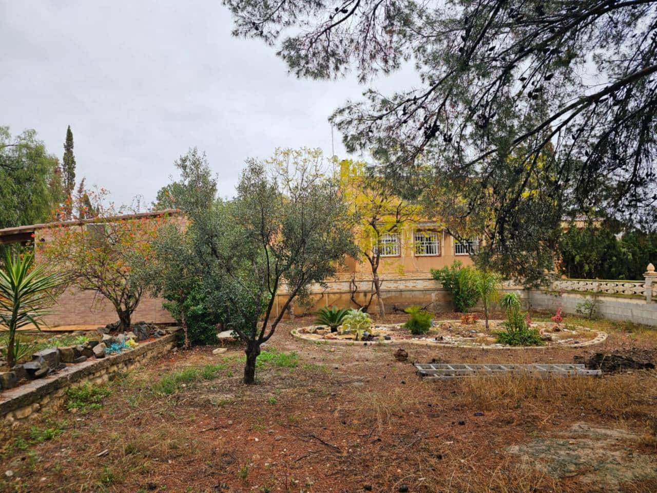 4 sypialnia Willa na sprzedaż w La Alcoraya z basenem garażem - 725 000 € (Ref: 8875321)