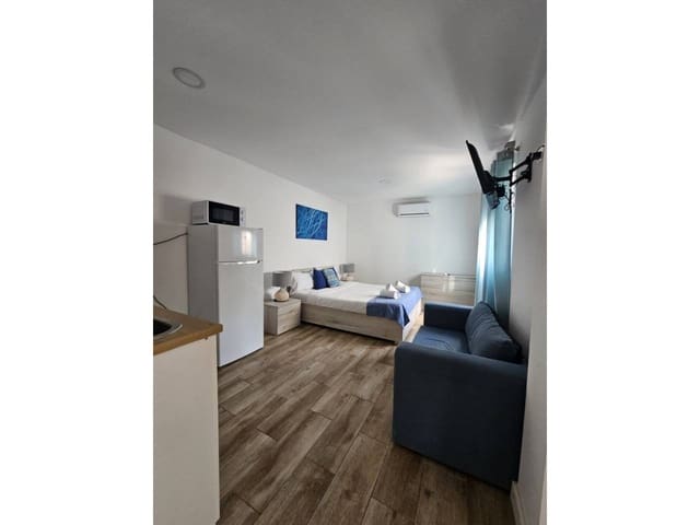 7 soveværelse Hotel til salg i Alicante by - € 850.000 (Ref: 8887374)