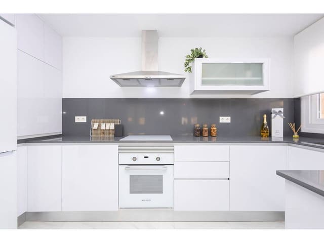 2 soveværelse Lejlighed til salg i Jacarilla - € 139.000 (Ref: 8941052)