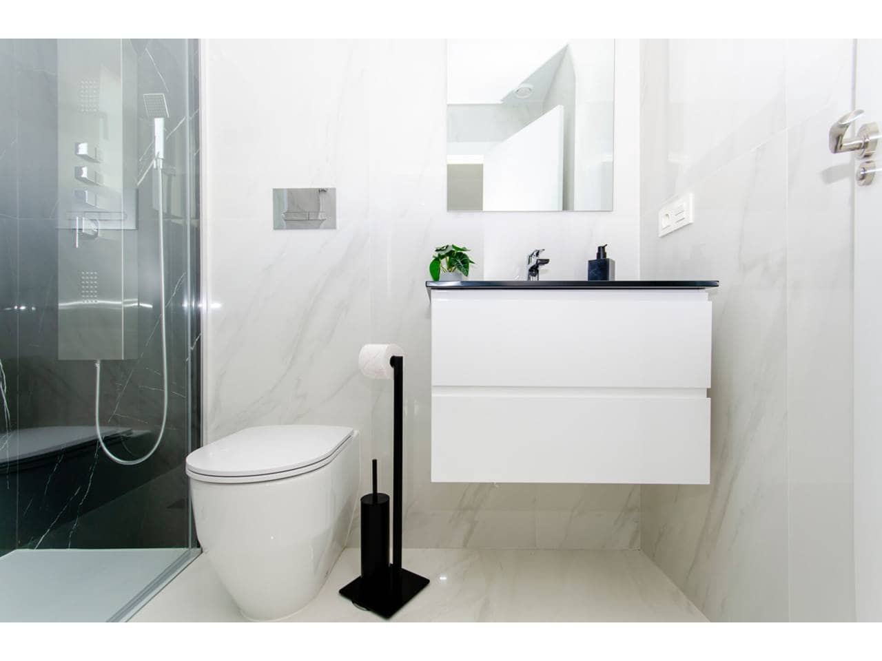 3 bedroom Villa for sale in Orihuela with pool - € 365,000 (Ref: 8941053)