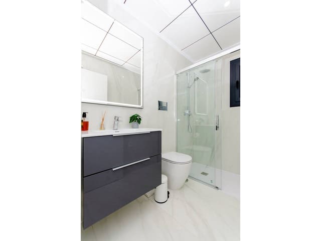 3 sovrum Villa till salu i Orihuela med pool - 365 000 € (Ref: 8941053)