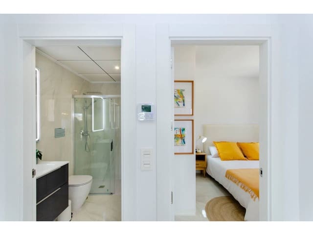 3 sovrum Villa till salu i Orihuela med pool - 365 000 € (Ref: 8941053)