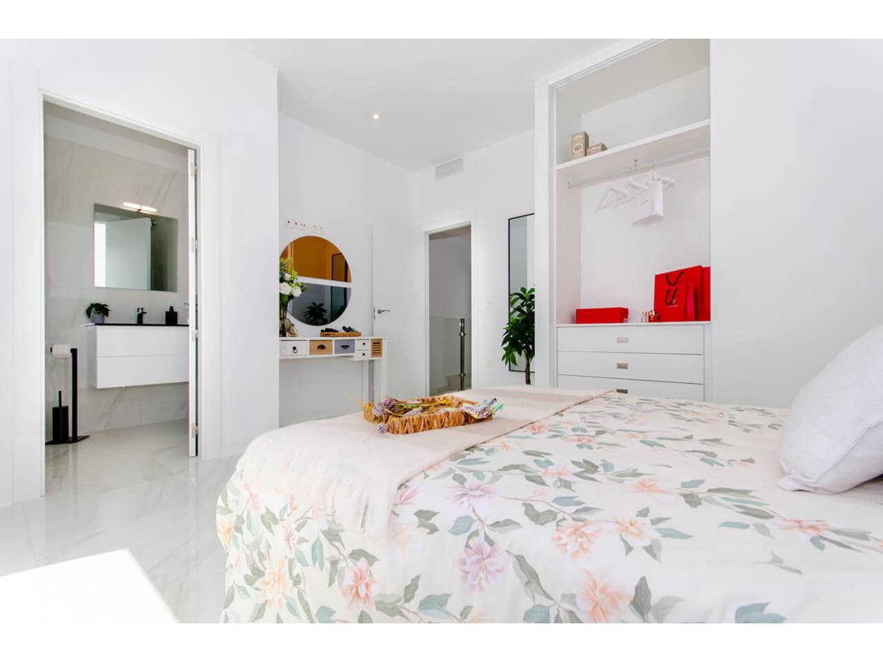 3 bedroom Villa for sale in Orihuela with pool - € 365,000 (Ref: 8941053)