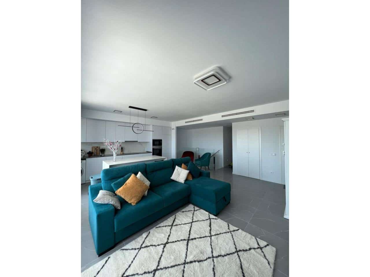 2 soverom Leilighet til leie i Finestrat med svømmebasseng garasje - € 2 350 (Ref: 8959878)