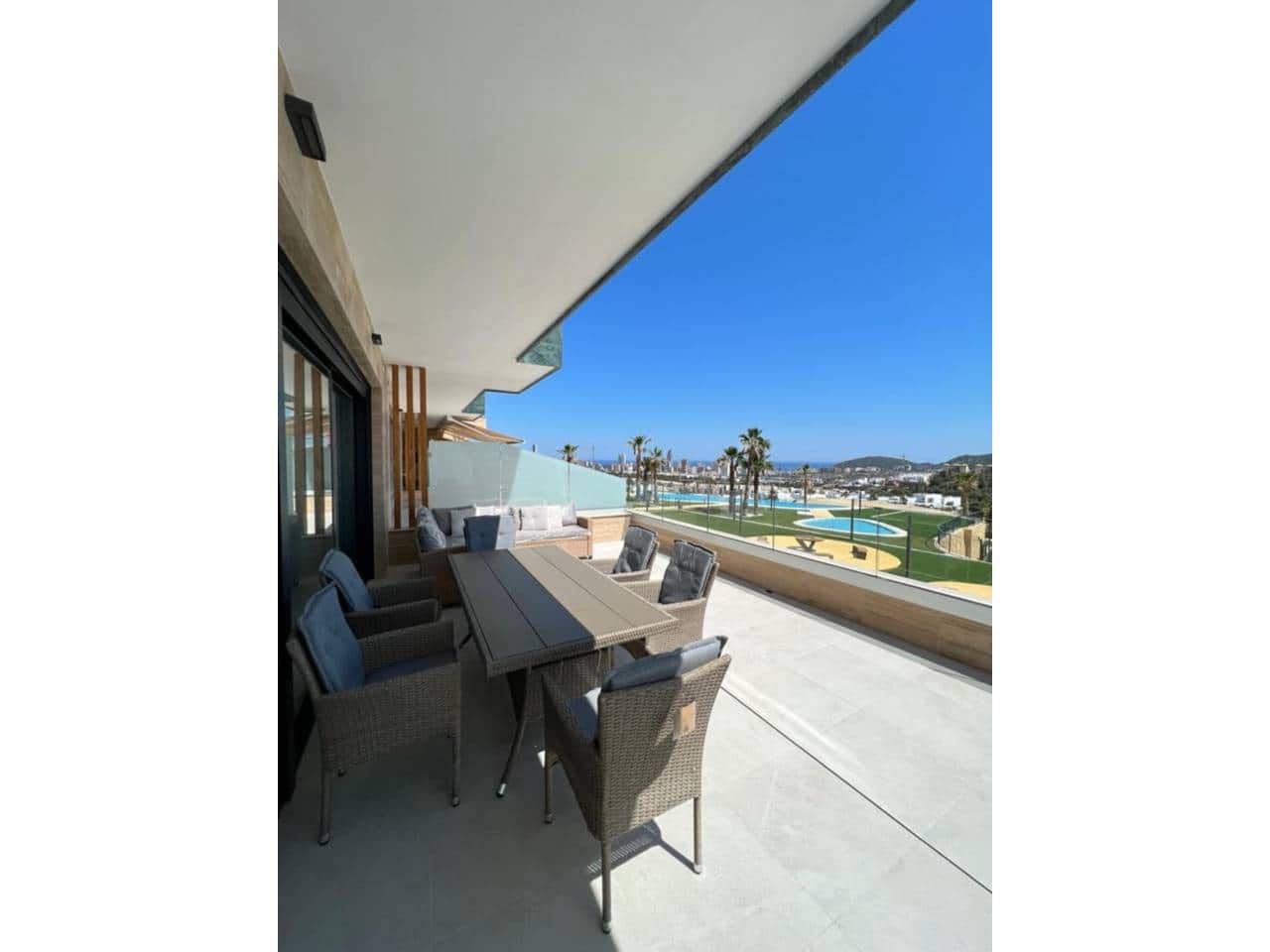 2 soverom Leilighet til leie i Finestrat med svømmebasseng garasje - € 2 350 (Ref: 8959878)