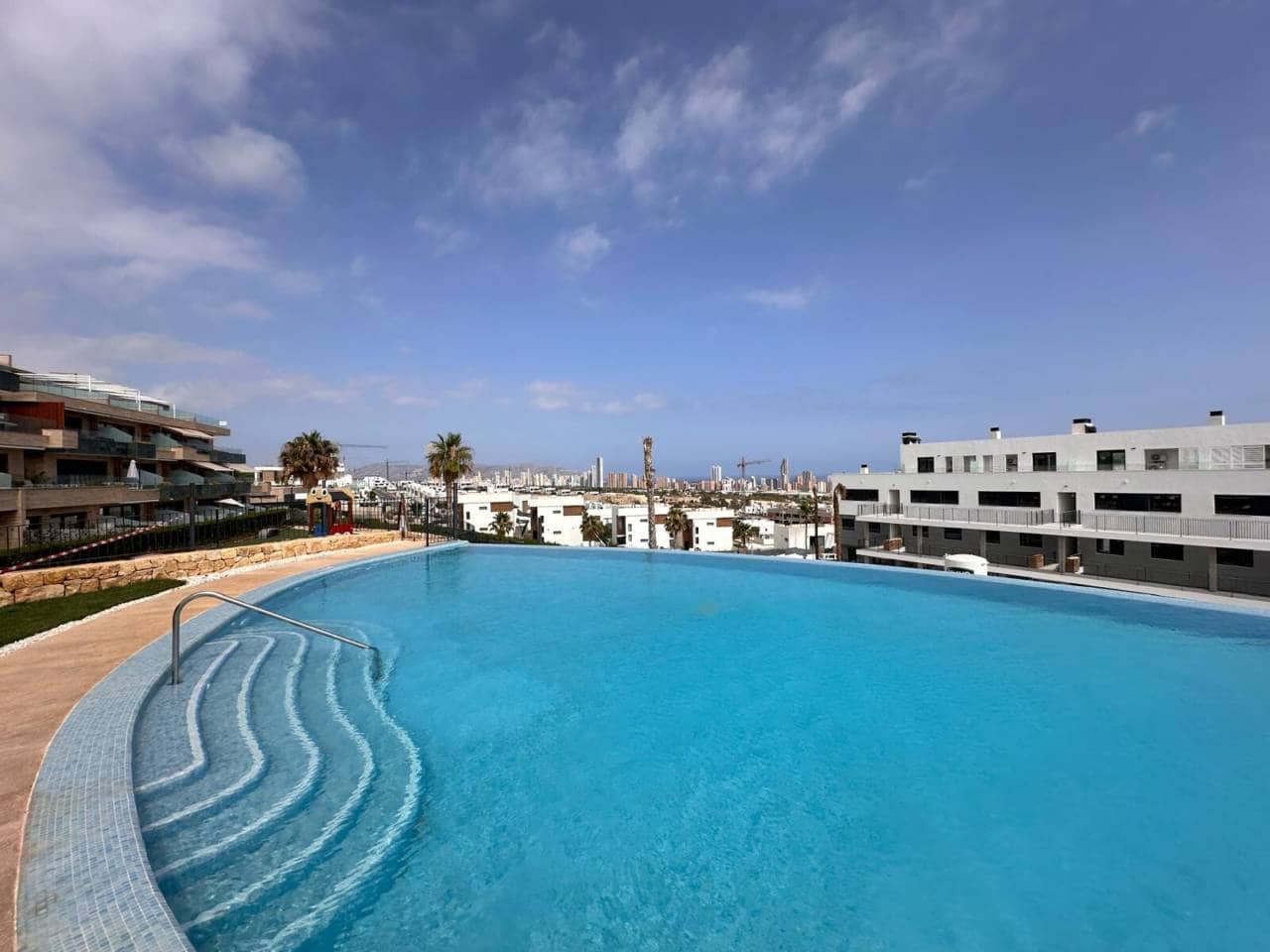2 bedroom Flat for rent in Finestrat with pool garage - € 2,100 (Ref: 8959878)