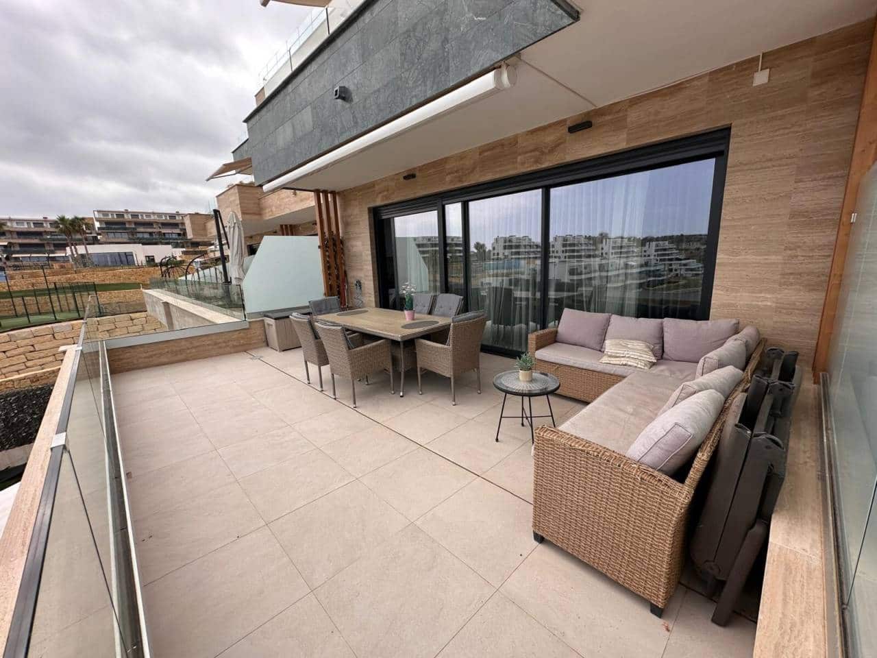 2 bedroom Flat for rent in Finestrat with pool garage - € 2,100 (Ref: 8959878)