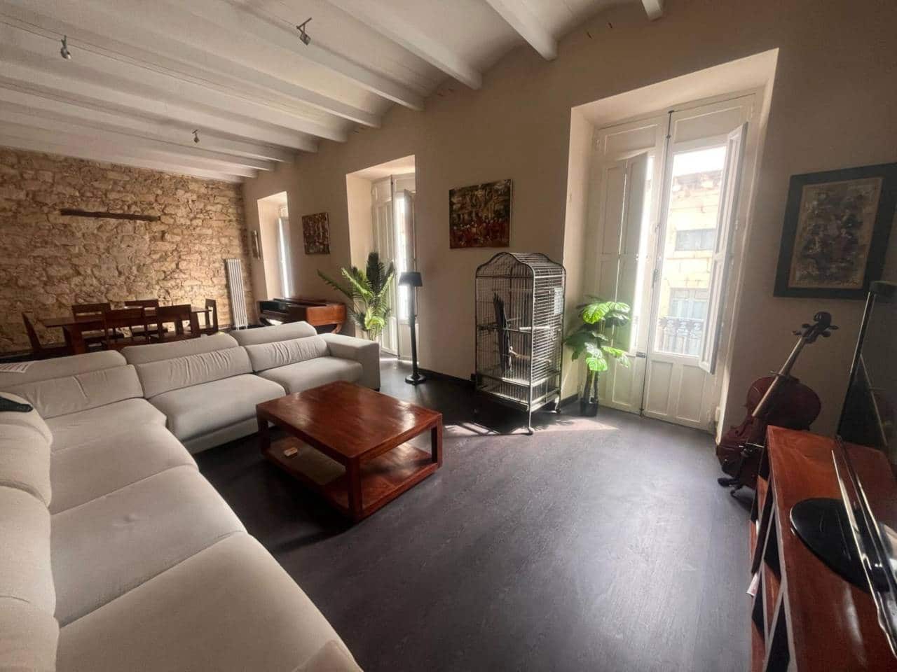 3 bedroom Flat for sale in Alicante / Alacant city - € 810,000 (Ref: 8960665)