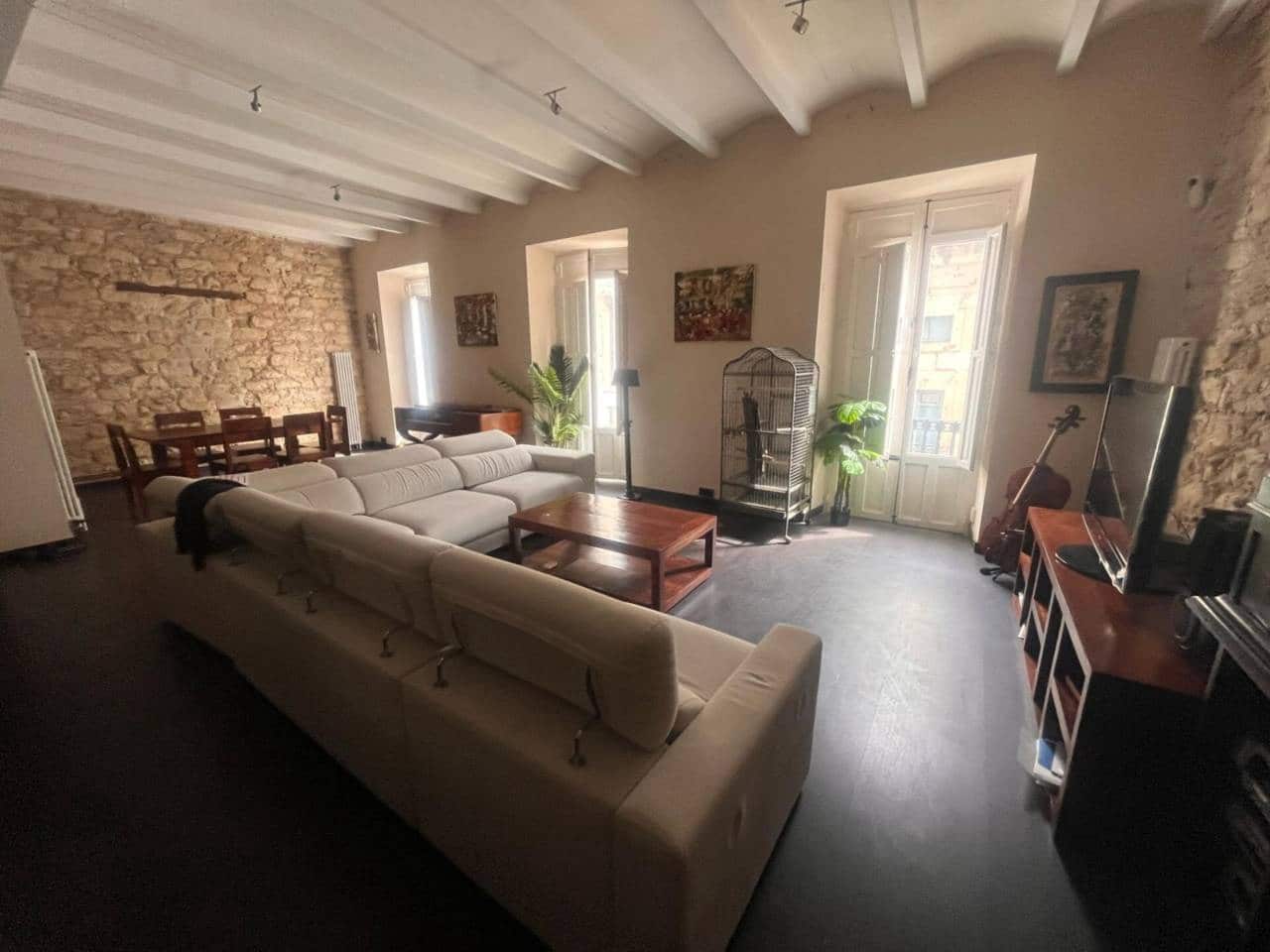 3 bedroom Flat for sale in Alicante / Alacant city - € 810,000 (Ref: 8960665)