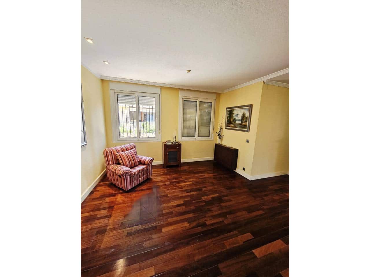 4 sypialnia Willa na sprzedaż w Miasto Alicante / Alacant z basenem garażem - 1 050 000 € (Ref: 8994553)