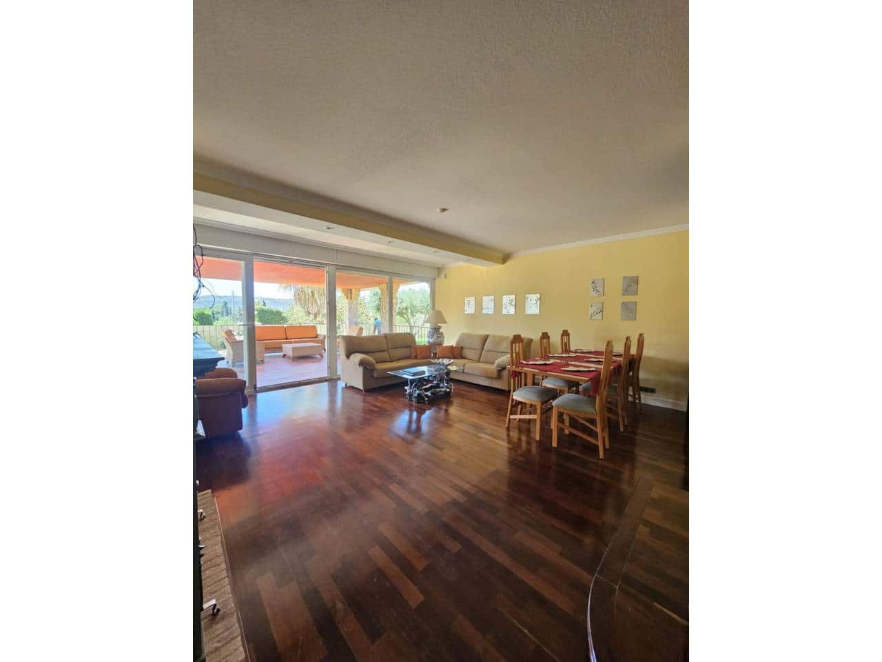 4 sypialnia Willa na sprzedaż w Miasto Alicante / Alacant z basenem garażem - 1 050 000 € (Ref: 8994553)